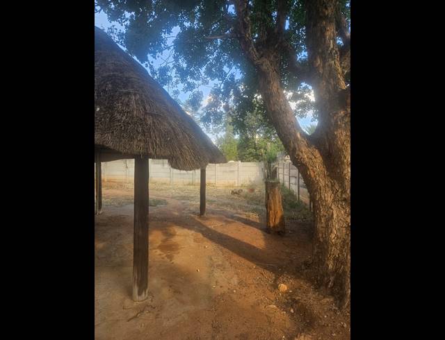 2 BEDROOM HOUSE FOR SALE IN RENSBURG